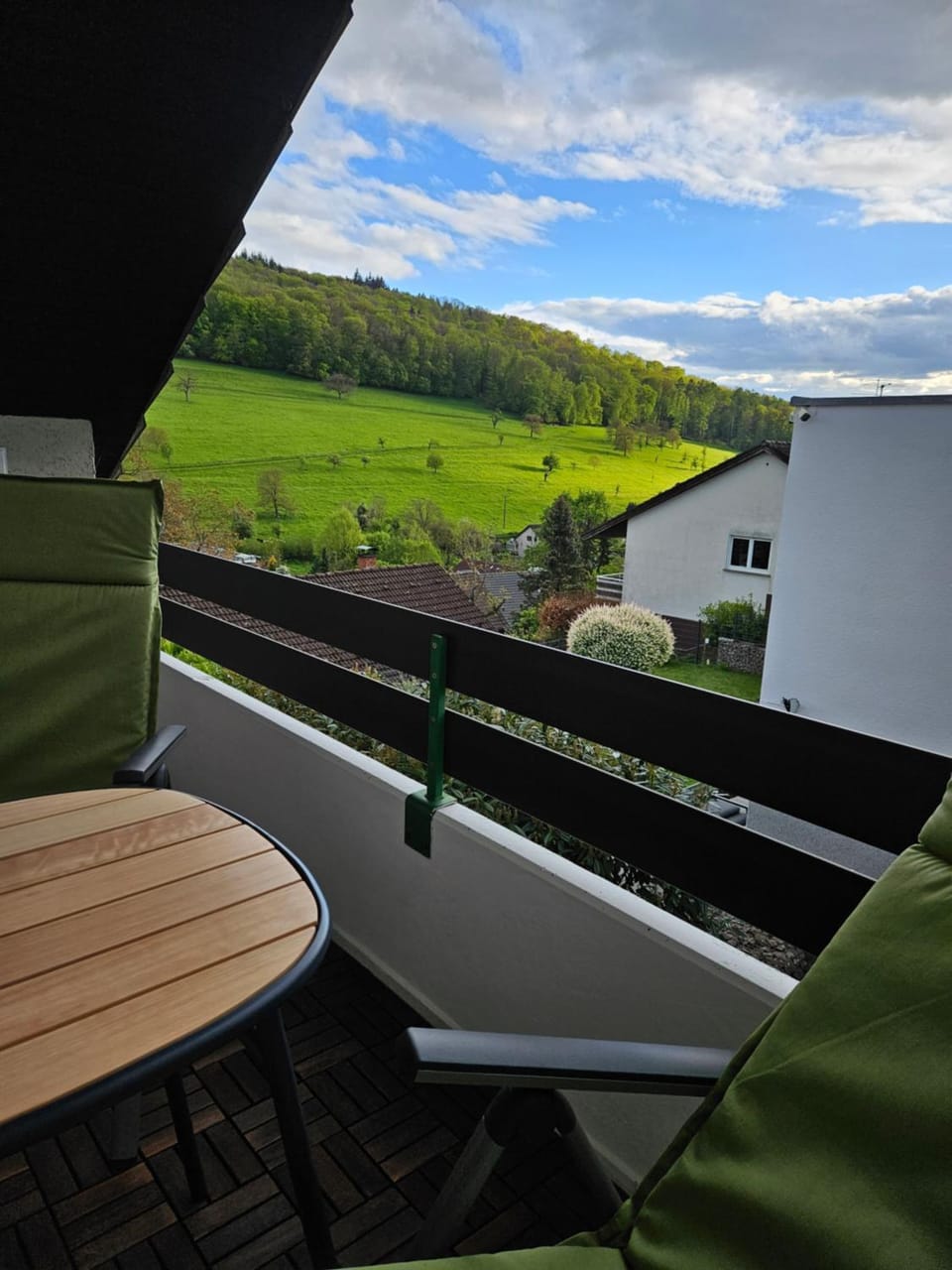 View (from property/room), Balcony/Terrace, Mountain view