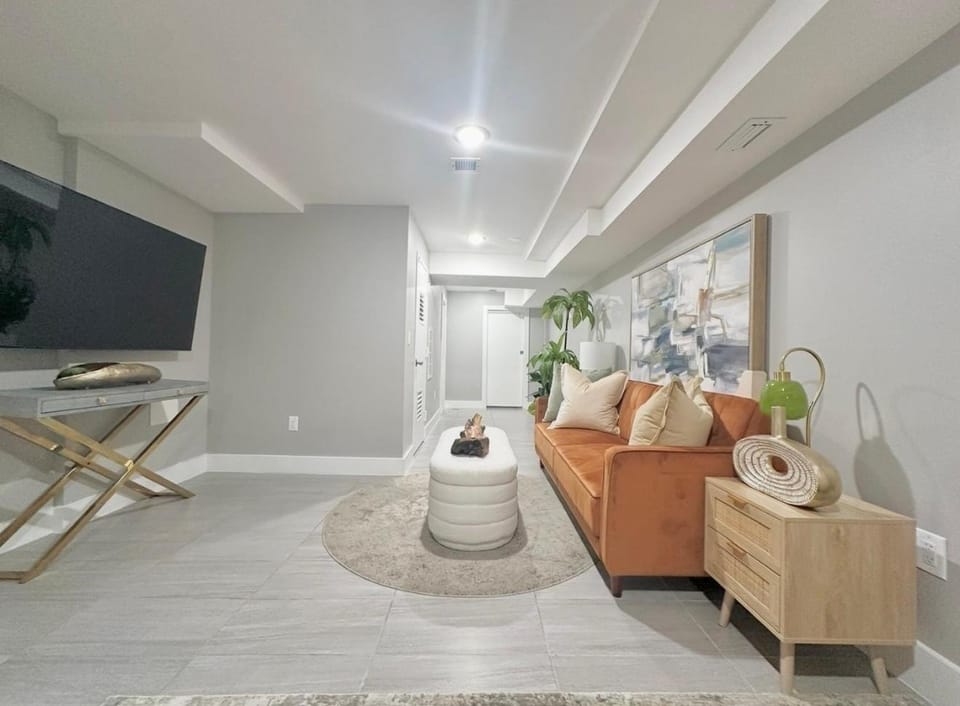 Large 4 Bedroom NYC Property Apartment in Upper Manhattan