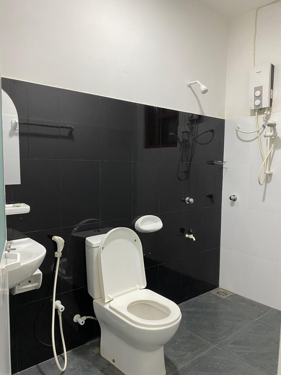 Shower, Toilet, Bathroom