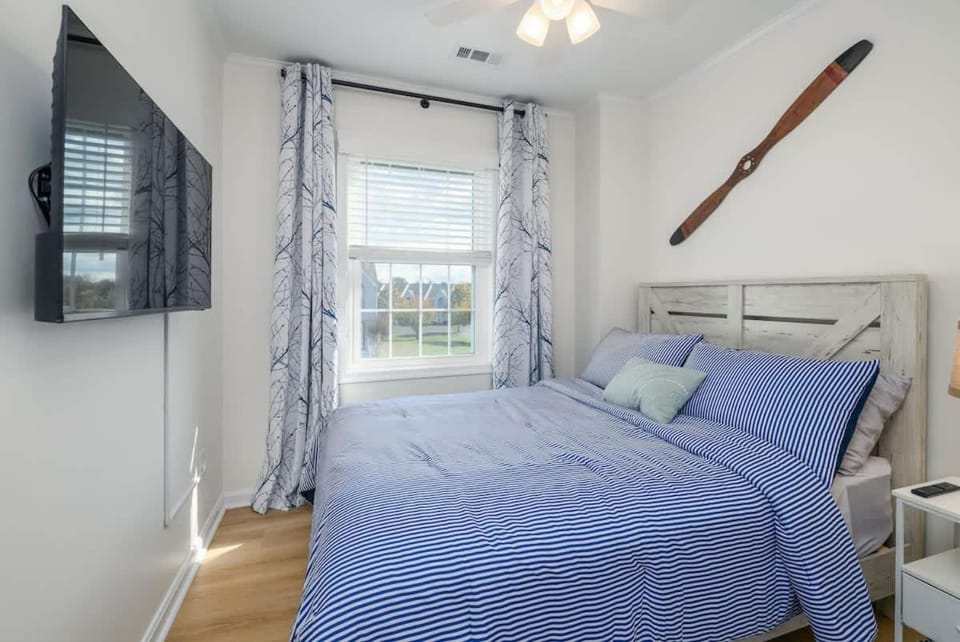 Bethany Beach Retreat with Pool - VTC House in Ocean View