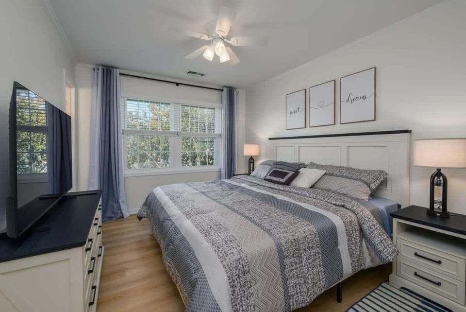 Bethany Beach Retreat with Pool - VTC House in Ocean View