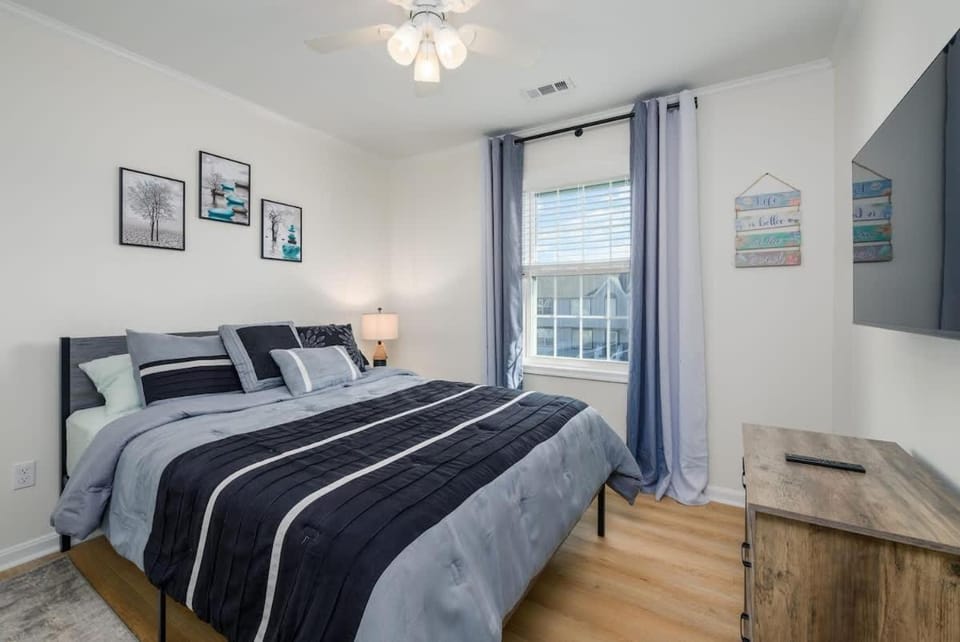 Bethany Beach Retreat with Pool - VTC House in Ocean View