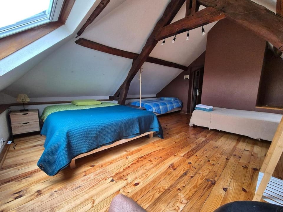 Maison proche de la gare Vacation rental in Lisieux