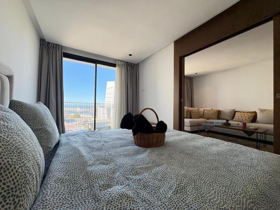 Cosy Studio at B-Living Casa Port Ideal for Business & City Trips with Open View Heart Of Casablanca Apartment in Casablanca