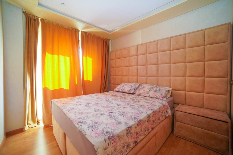 4th Floor Modern 1BR with Elevator and Balconies Apartment in Tangier