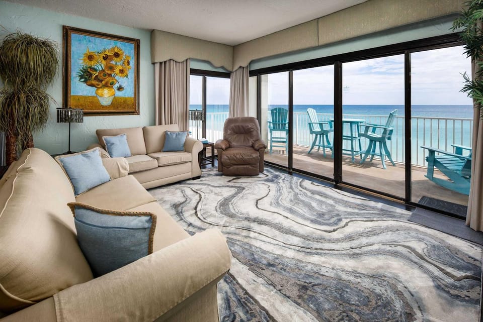 Gulf Side 601 Pet friendly gulf front condo House in Okaloosa Island