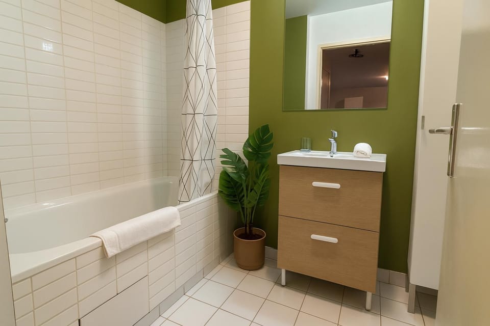 Luna verde - Parking Apartment in Île-de-France