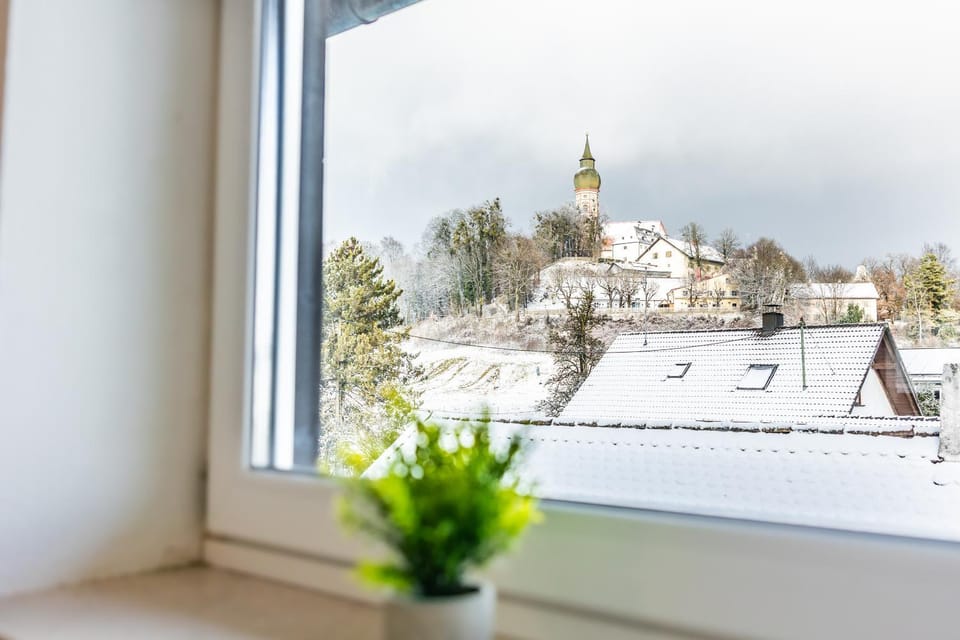 Property building, Winter