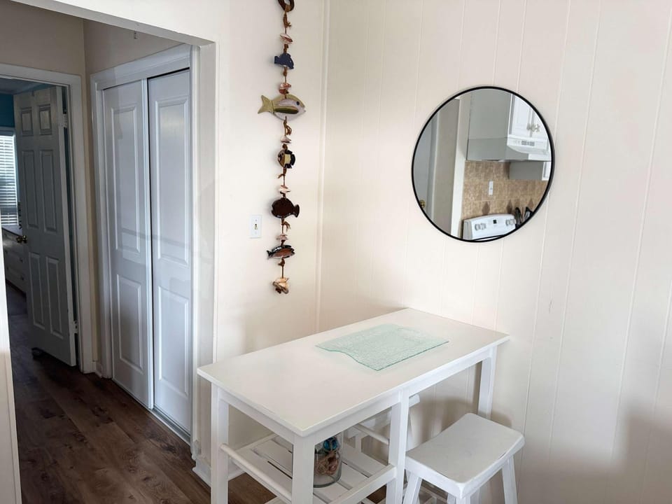 Gulf Wind 5 Cozy condo near the beach House in Okaloosa Island