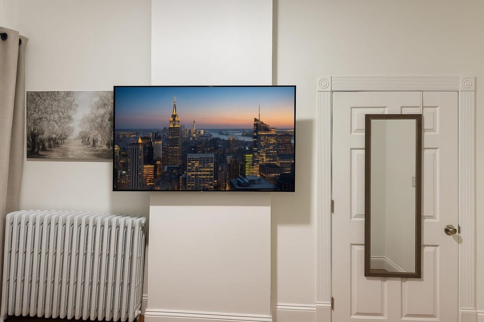 TV and multimedia, Bedroom, internet