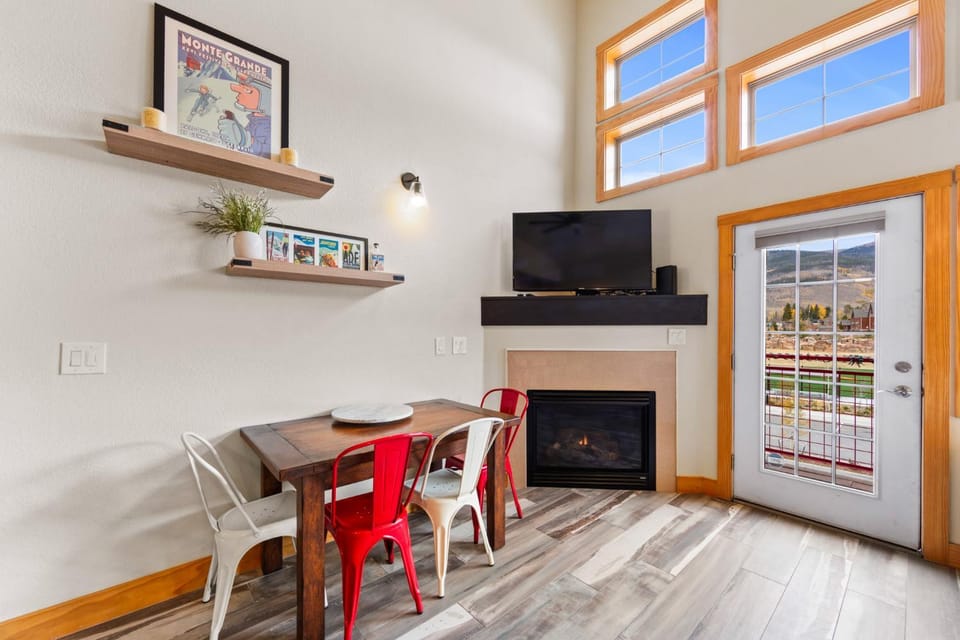 La Riva Del Lago #204 Apartment in Dillon