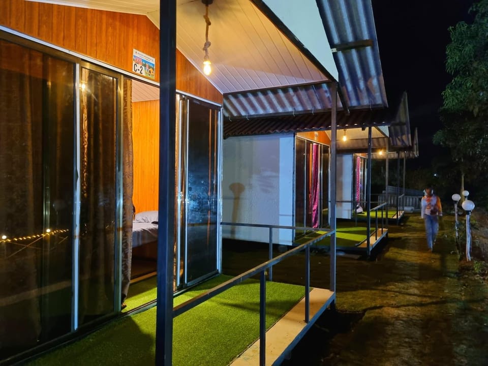 Pawan leke cottage Luxury tent in Maharashtra