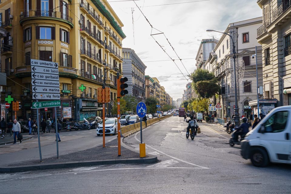Day, Neighbourhood, Street view