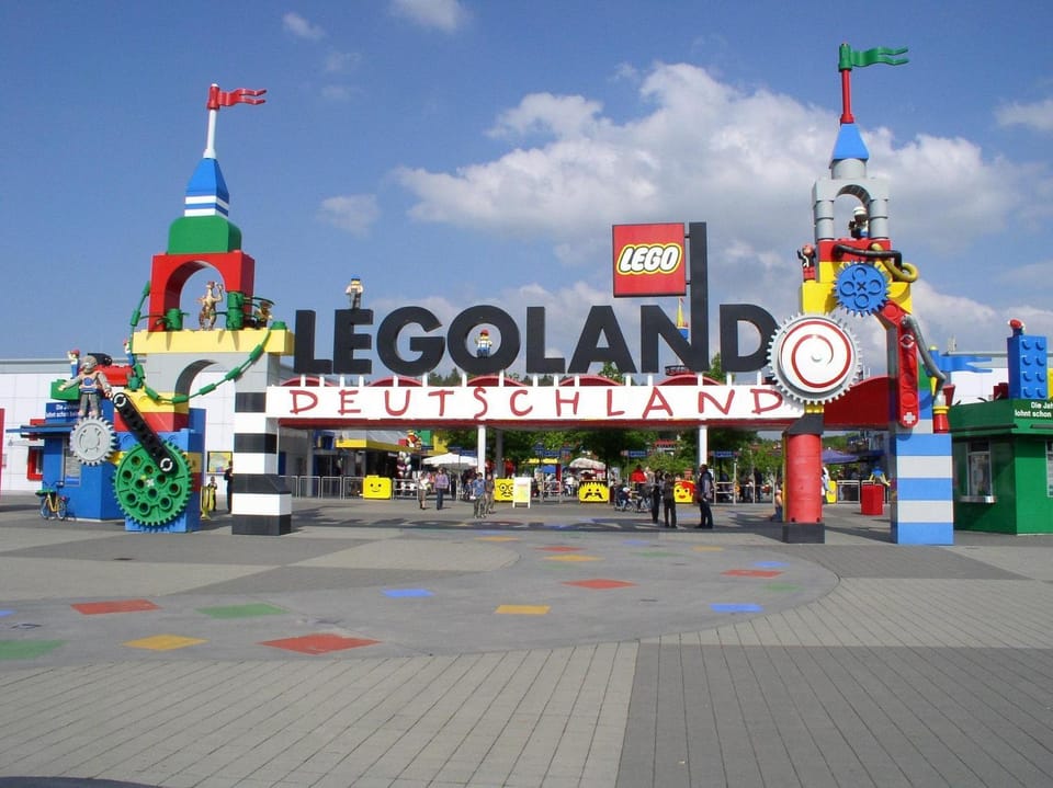 Neighbourhood, Activities, Area and facilities
