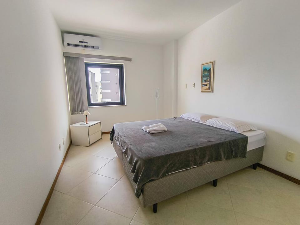 Quarto e Sala Completo na Barra Apartment in Salvador