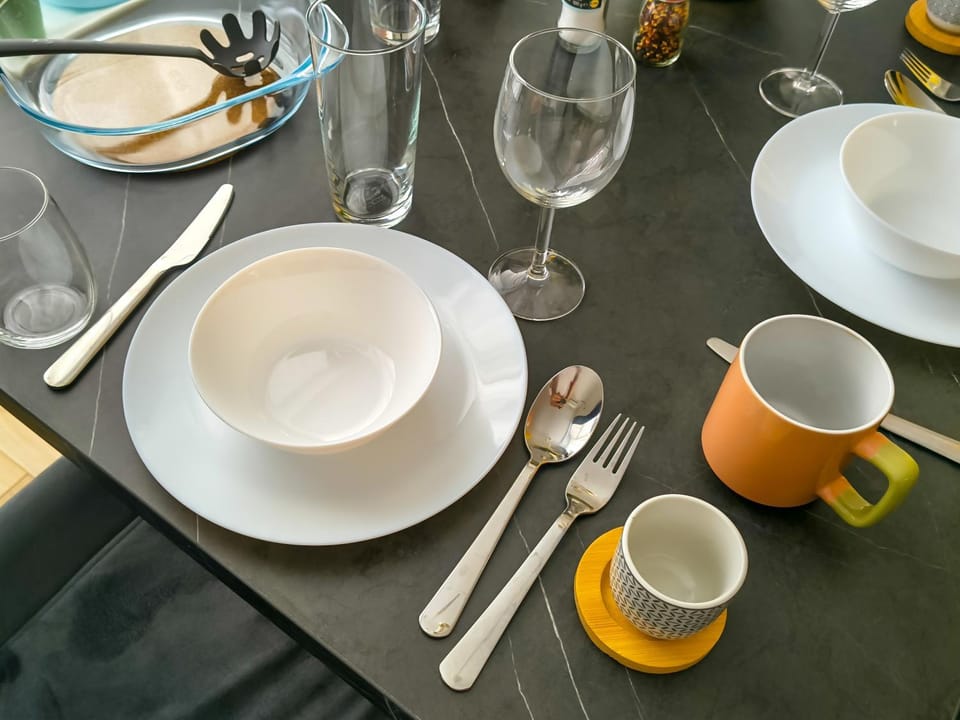 Coffee/tea facilities, Food and drinks, Dining area, Food, Drinks