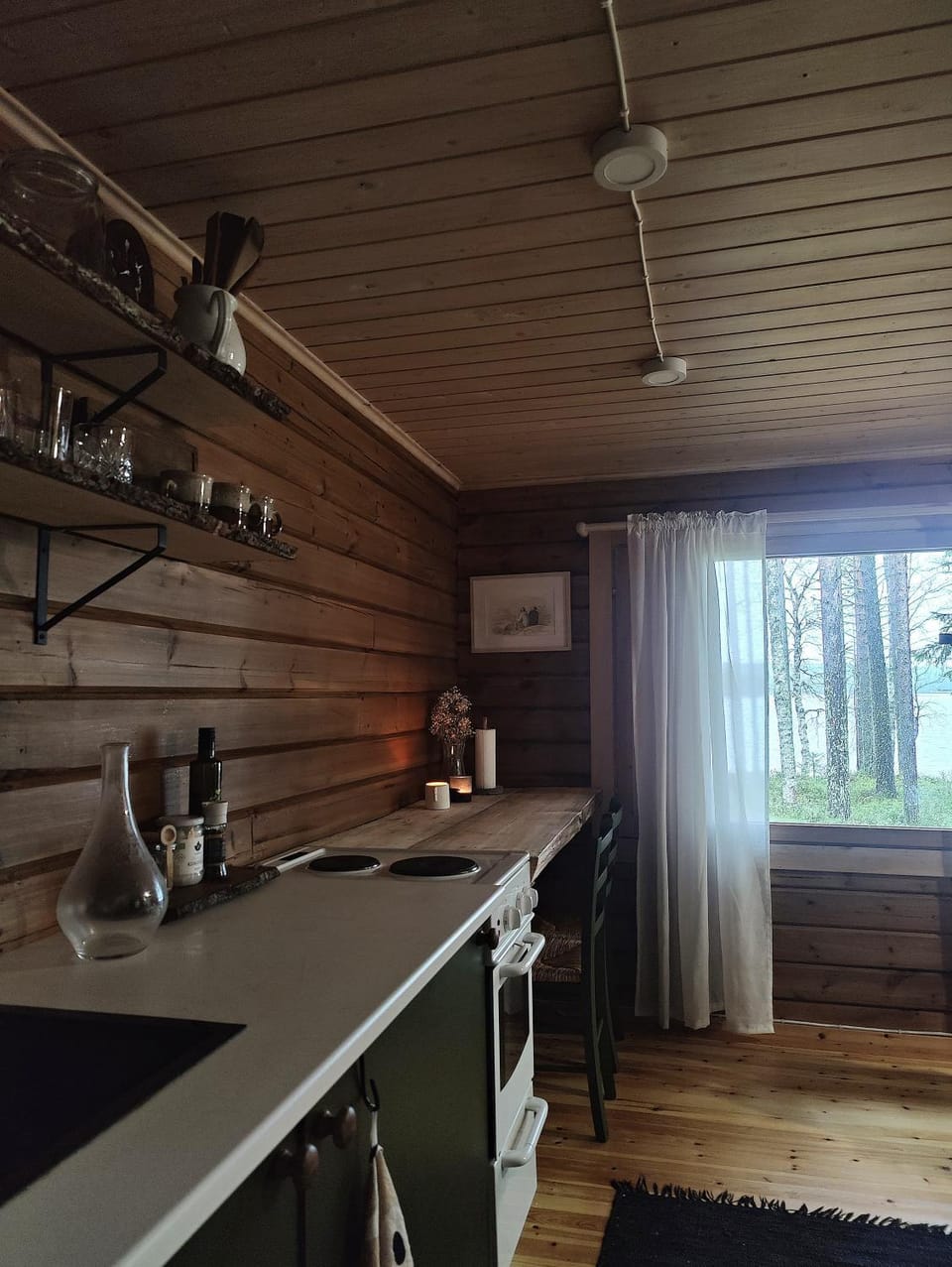 Söpö mökki luonnon rauhassa House in Rovaniemi