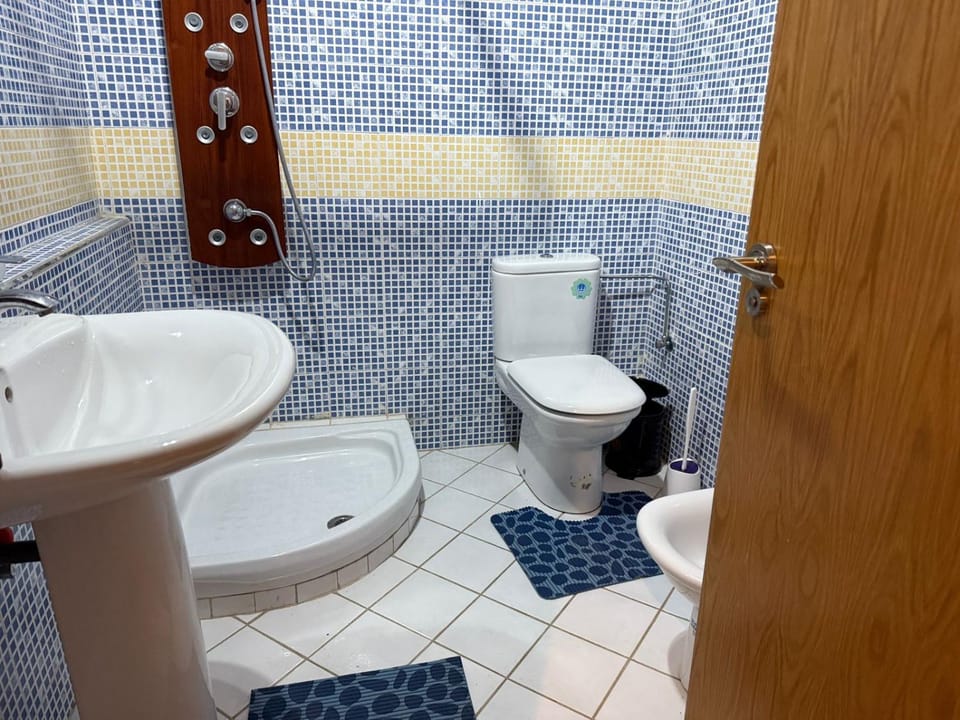 Appartement à côté du corniche Ibiza Apartment in Tangier