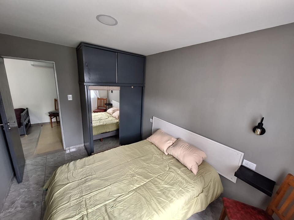 departamentos 4 personas,N3 Aire acondicionado Wifi TvCable Parrilla Apartment in Santa Teresita