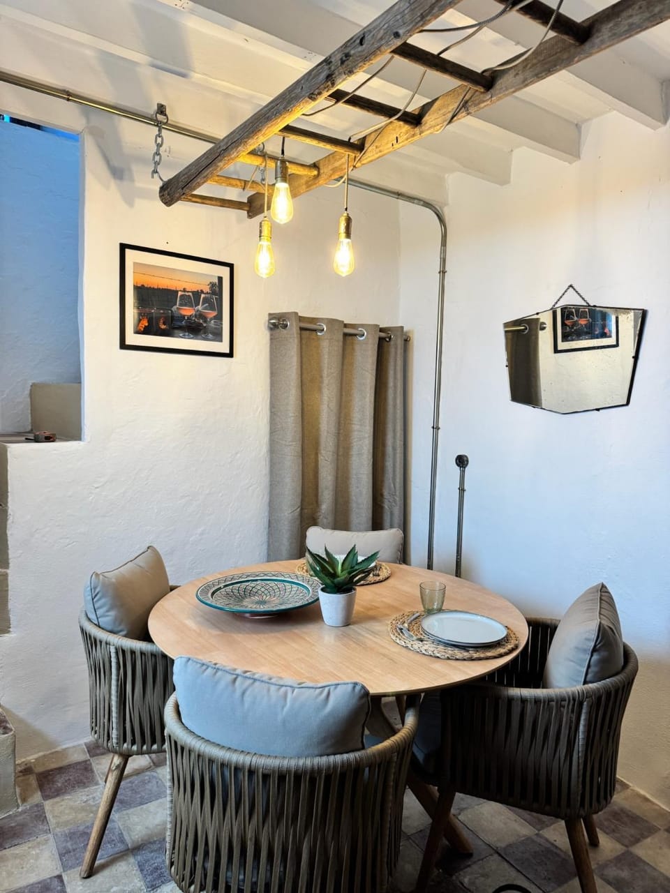 Casa Maroto - Boutique Stay in het hart van Comares, Airco, Rooftop terras, uitzicht op zee en bergen, gratis wifi House in Axarquía