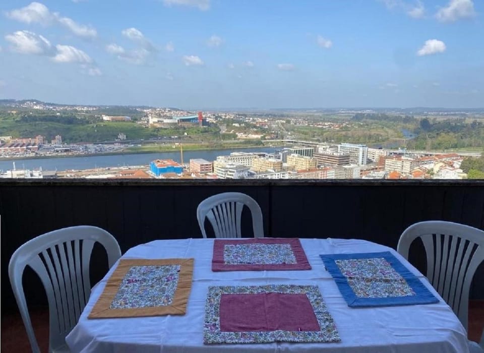 Balcony/Terrace, City view