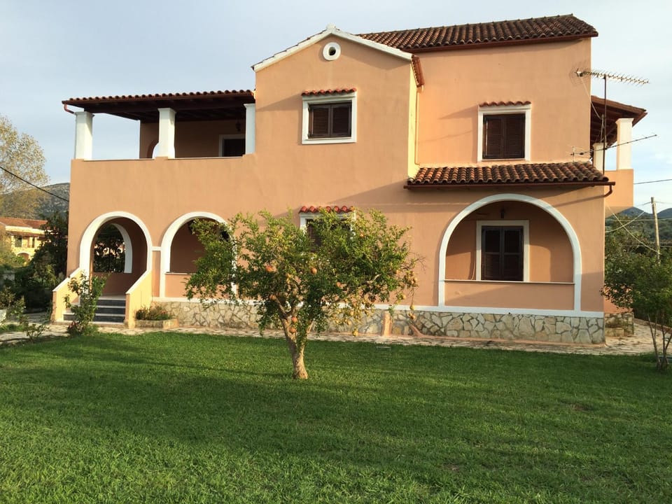 Property building, Garden