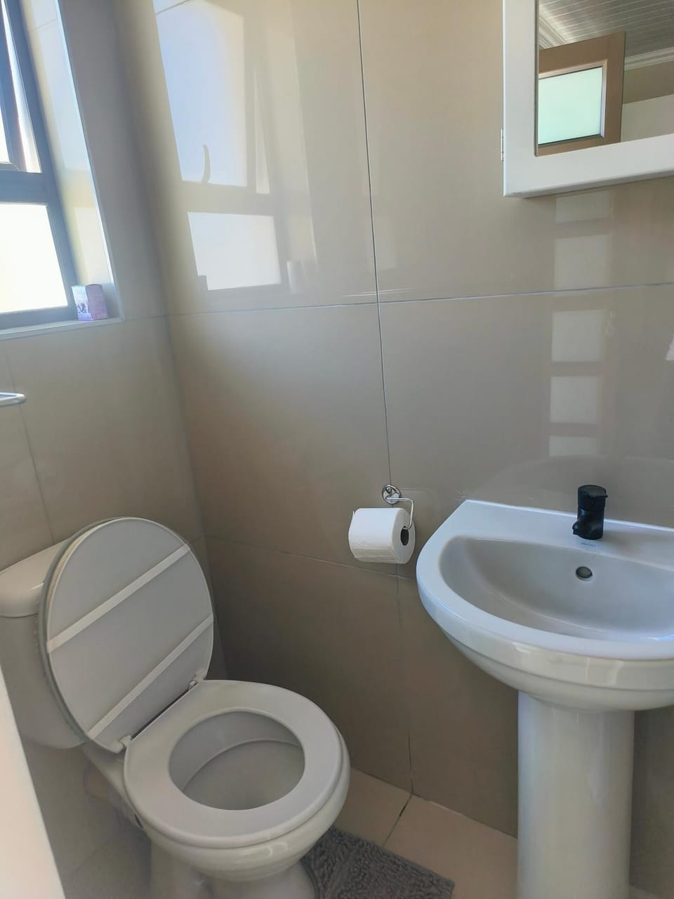 On 10 breezand road Apartment in Cape Town