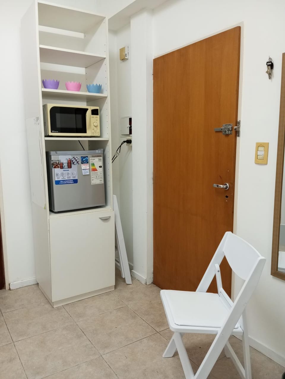 Kitchen or kitchenette, minibar, oven