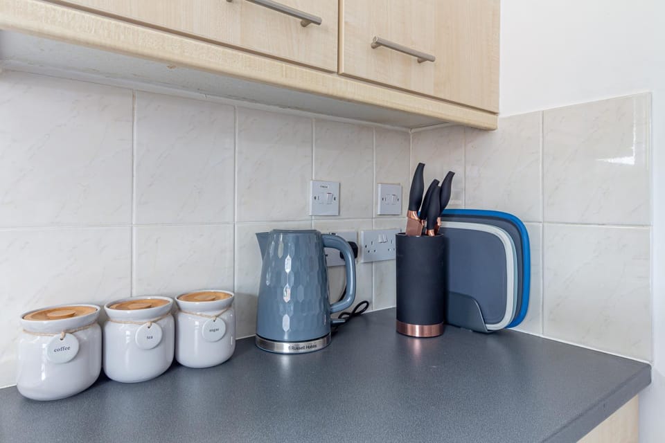 New Street Studio Flat Apartment in Worcester