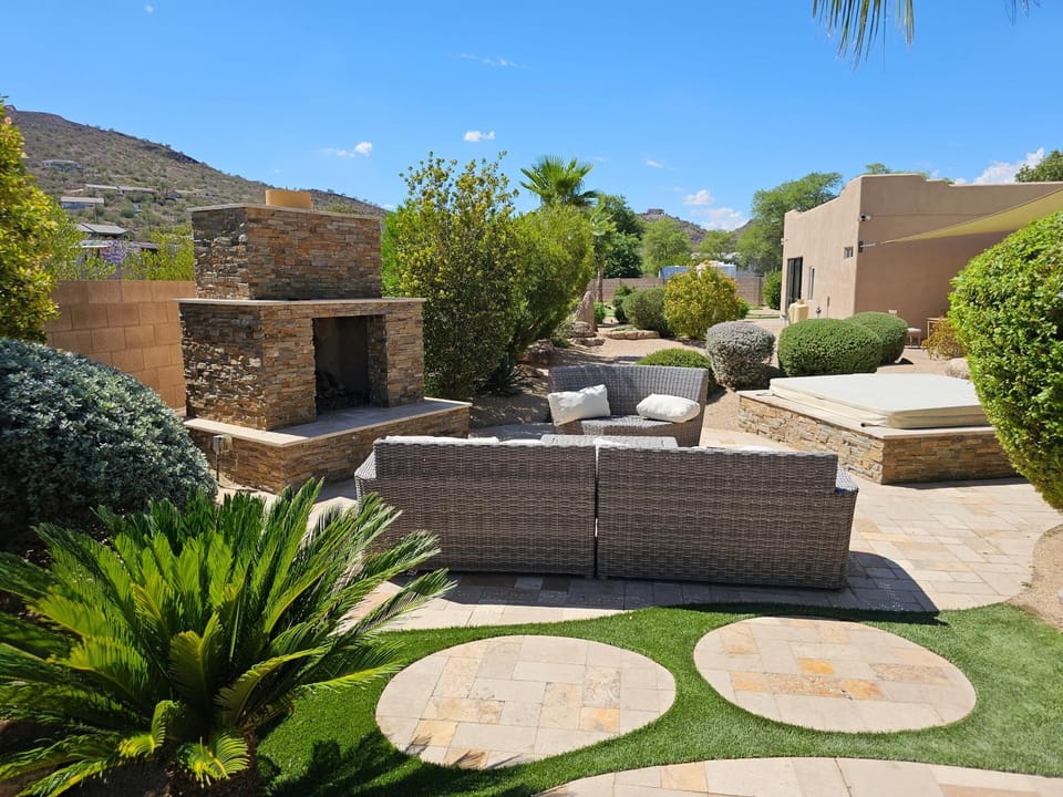 Luxury Desert Ranch Oasis Retreat House in Anthem
