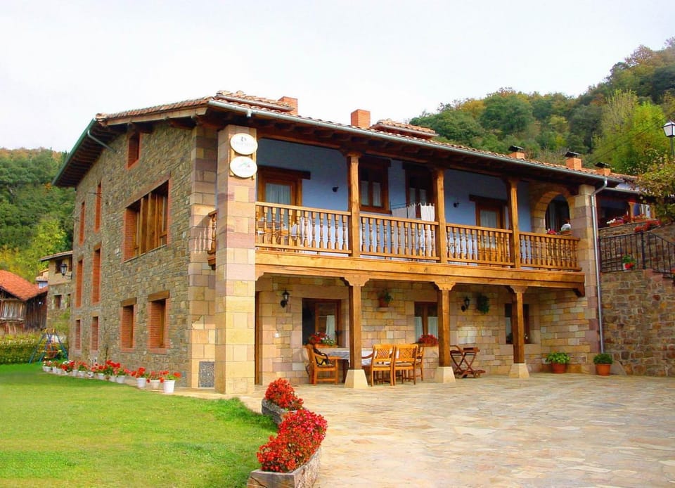 Property building, Off site, Garden