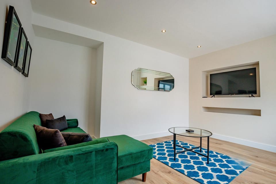 Carlisle Road - Guest Stays House in Worcester