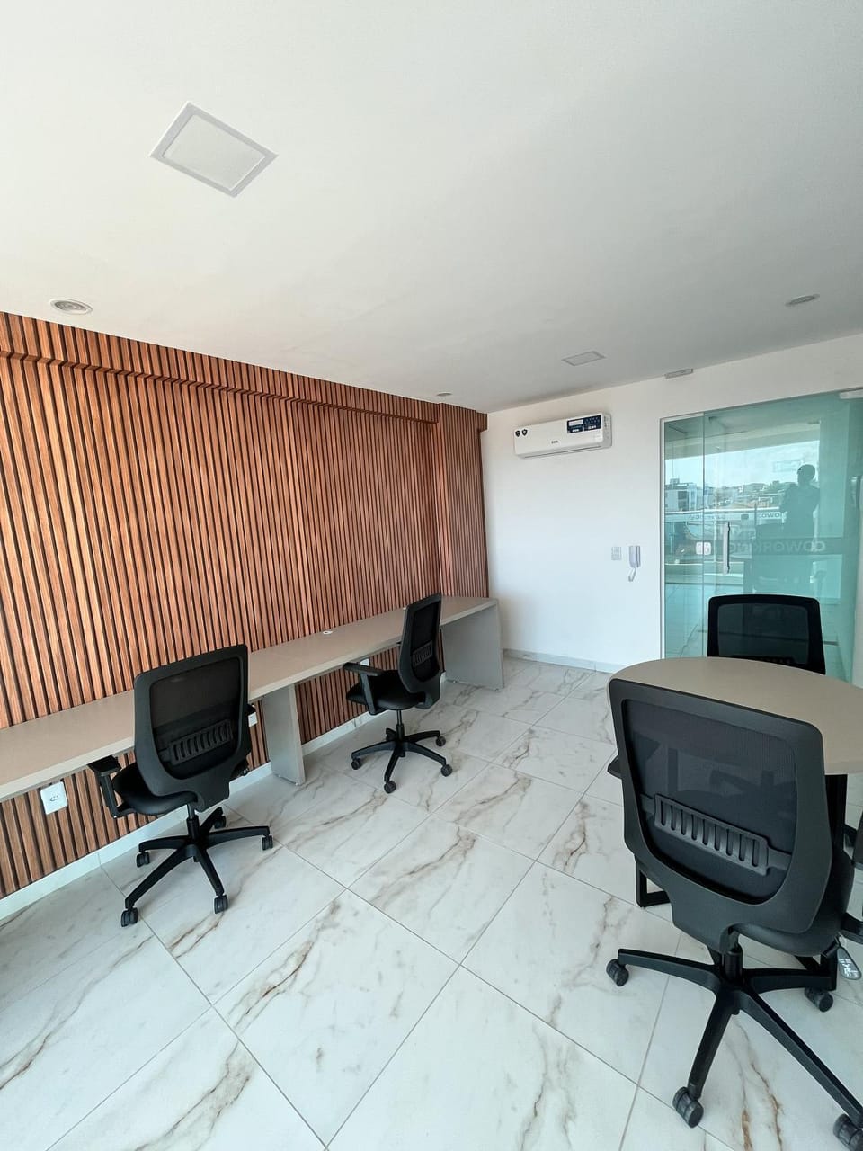 Meeting/conference room