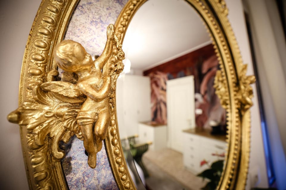 Decorative detail