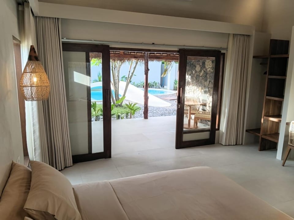 Bed, View (from property/room), Bedroom, Swimming pool