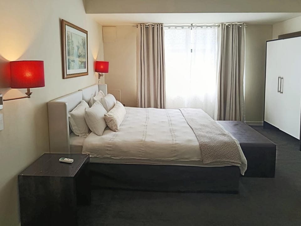 Bed, Bedroom, wardrobe