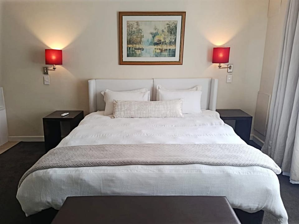 Bed, Bathroom, Bedroom, Bath, wardrobe