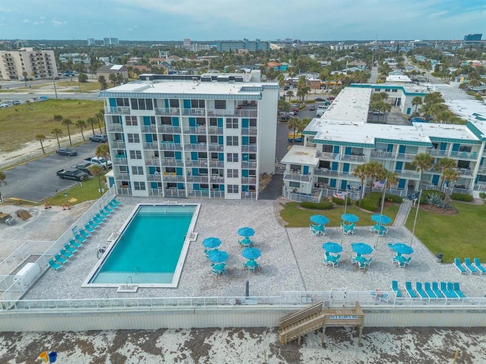 Ocean Jewels Resort Apartment in Florida