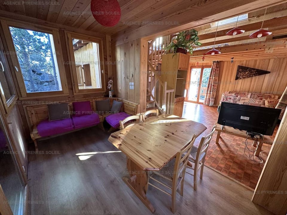 Chalet indépendant confortable pour 6, proche pistes - FR-1-295-212 Chalet in Catalonia