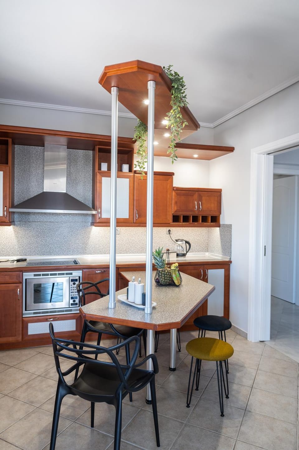 Kitchen or kitchenette, oven, stove