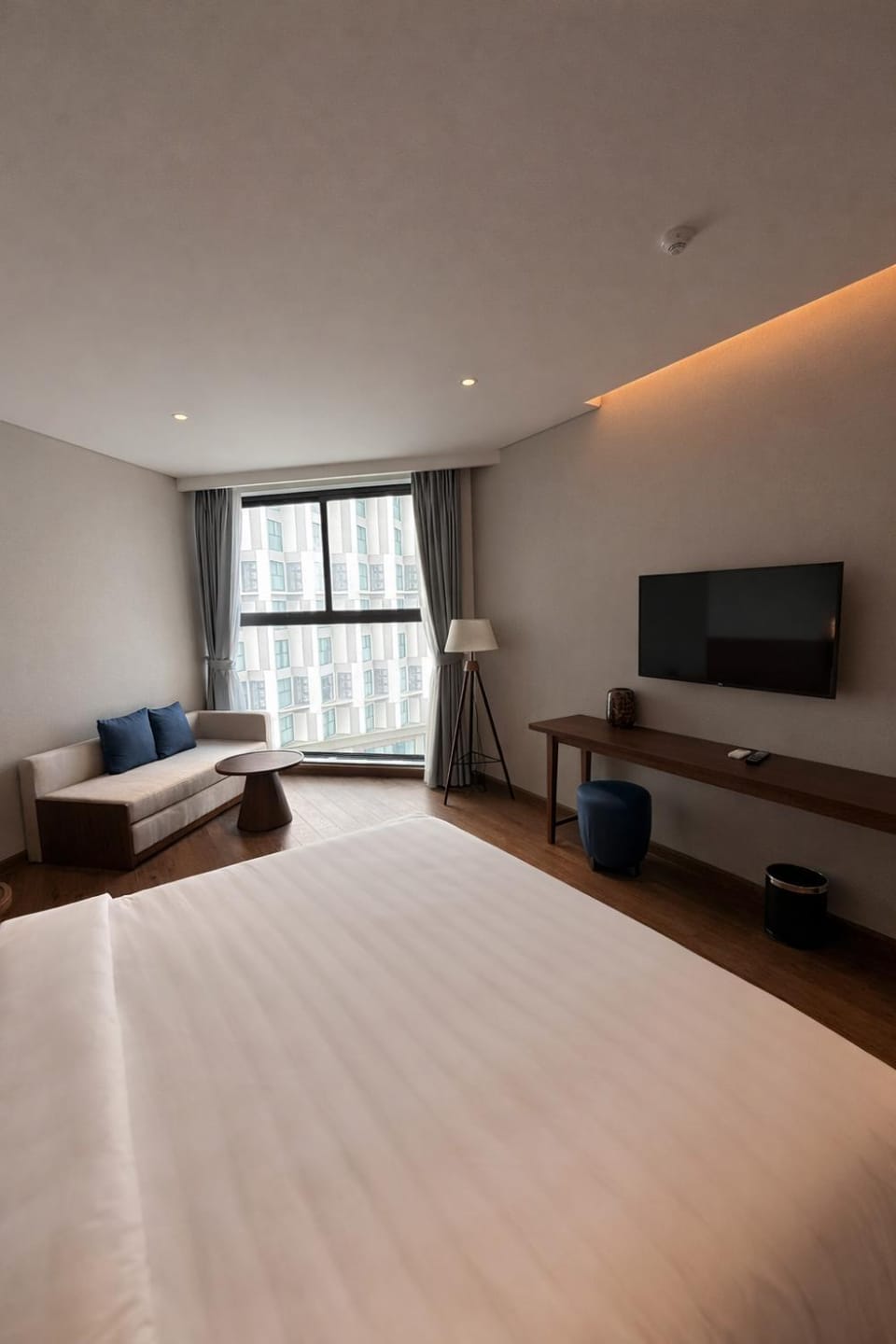 Mandala Mui Ne - Beach & Pool Suites Apartment hotel in Phan Thiet
