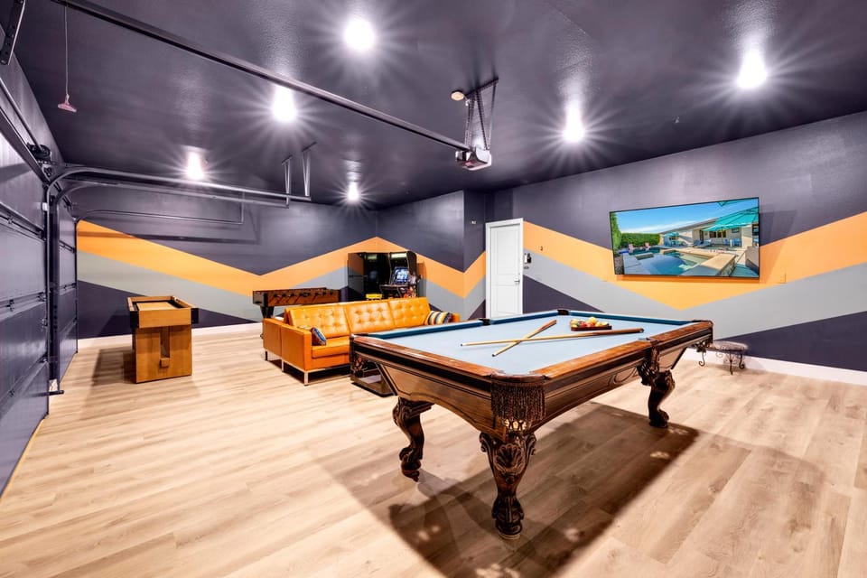 Billiard, Game Room, Evening entertainment