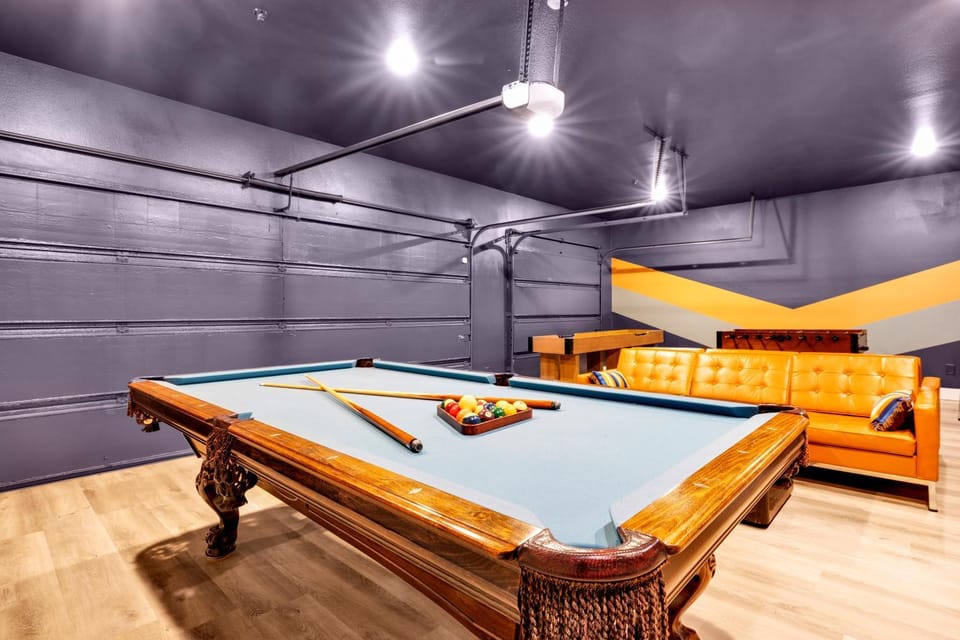 Billiard, Evening entertainment