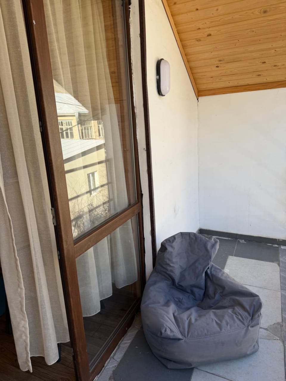 Bed, View (from property/room), Balcony/Terrace, Photo of the whole room, Bedroom