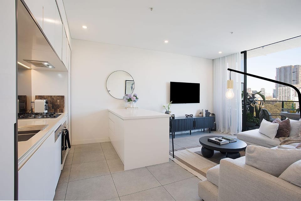 Riverside Parramatta I90 Apartment in Parramatta