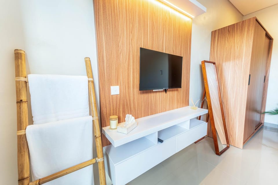 TV and multimedia, Bedroom