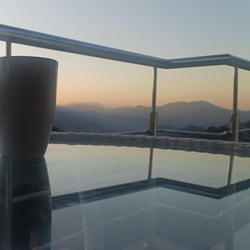 Amazing Valley View Apartment in Himachal Pradesh
