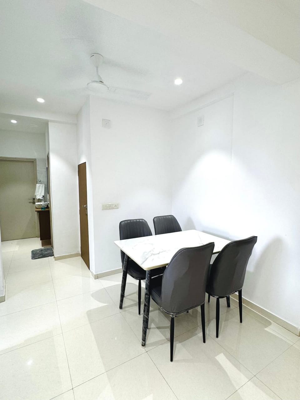 Entire 2BHK Flat for Guest Apartment in Ahmedabad