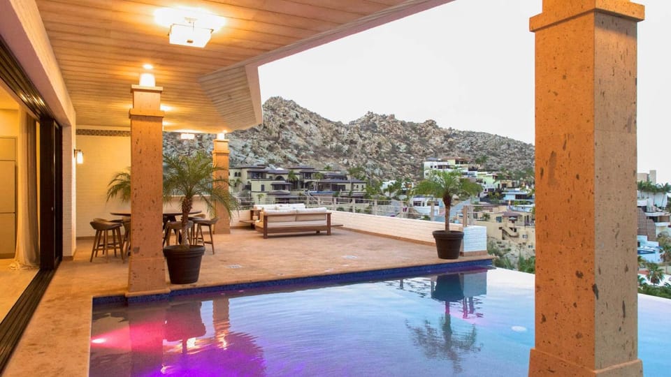 Villa Jade de Law House in Cabo San Lucas