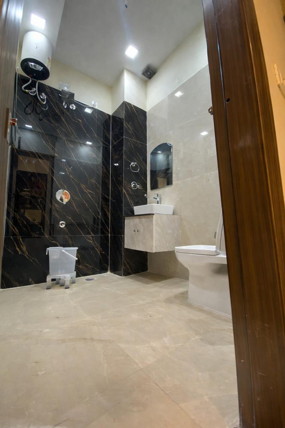Shower, Toilet, Bathroom